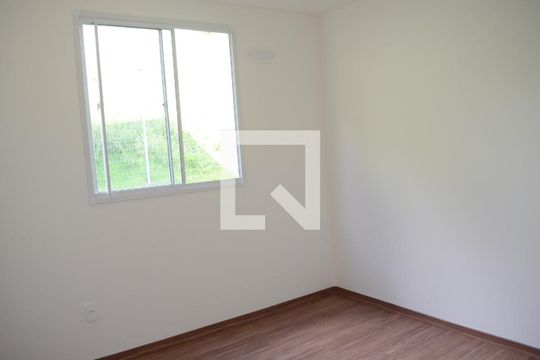 Quarto 1 de apartamento para alugar com 2 quartos, 48m² em Jardim Vitoria, Belo Horizonte
