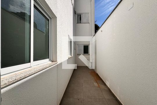 Lavanderia de apartamento para alugar com 3 quartos, 90m² em Vila Assunção, Santo André