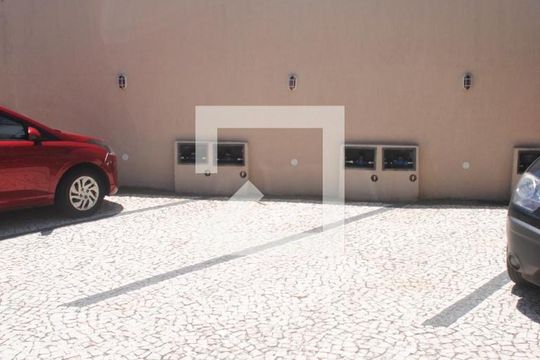 Vaga de Garagem de apartamento para alugar com 2 quartos, 60m² em Stella Maris, Salvador