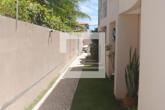 Entrada de apartamento para alugar com 2 quartos, 60m² em Stella Maris, Salvador