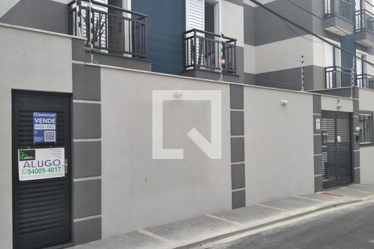 Fachada de apartamento para alugar com 2 quartos, 40m² em Vila Pauliceia, São Paulo