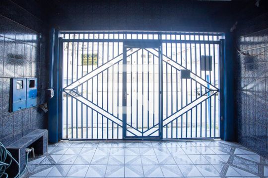 Garagem Casa 1 e 2 de casa à venda com 5 quartos, 270m² em Piraporinha, Diadema