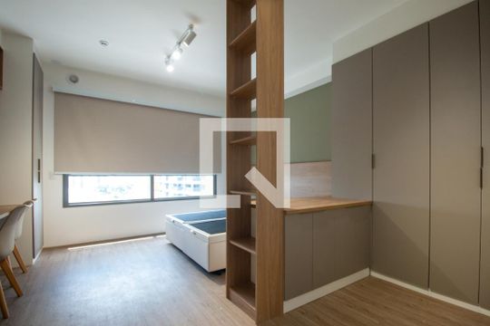 Studio de apartamento para alugar com 1 quarto, 30m² em Brooklin, São Paulo