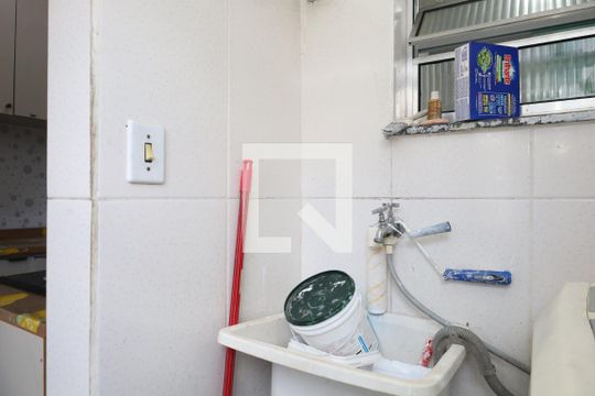Área de Serviço de apartamento à venda com 2 quartos, 50m² em Conjunto Residencial José Bonifácio, São Paulo