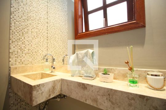 Quarto 3 Banheiro de casa à venda com 3 quartos, 260m² em Jardim Colombo, São Paulo
