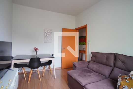 Sala de apartamento à venda com 4 quartos, 114m² em São Geraldo, Porto Alegre
