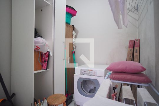 Quarto de Serviço de apartamento à venda com 4 quartos, 114m² em São Geraldo, Porto Alegre