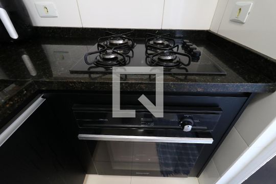 Cozinha - Cooktop e Forno de apartamento à venda com 2 quartos, 47m² em Vila Eldizia, Santo André