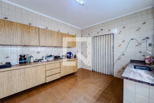 Cozinha de casa à venda com 5 quartos, 283m² em Cambuci, São Paulo