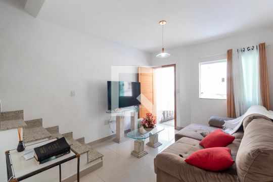 Sala de casa de condomínio à venda com 2 quartos, 65m² em Vila Pierina, São Paulo