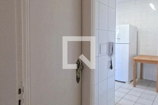 Cozinha - Dispensa de apartamento para alugar com 3 quartos, 240m² em Gonzaga, Santos