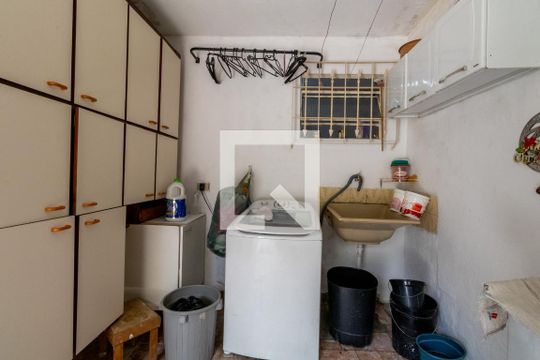 Área de Serviço de casa à venda com 2 quartos, 150m² em Burgo Paulista, São Paulo