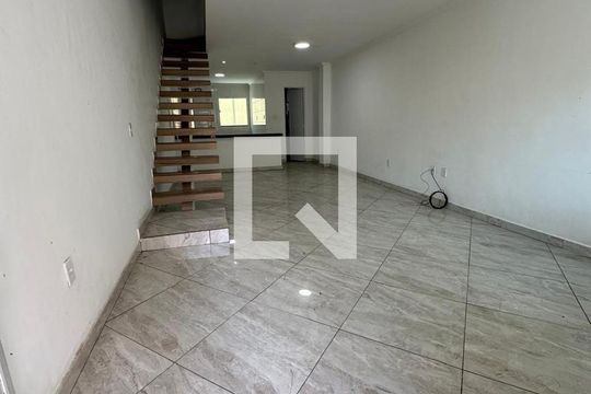 Casa de Condomínio à venda com 2 quartos, 140m² em Tanque, Rio de Janeiro