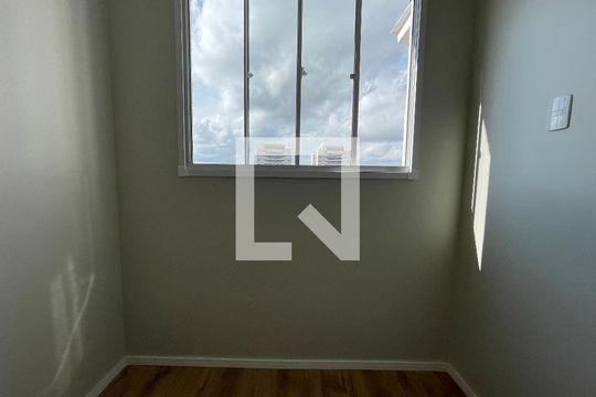Quarto 2 de apartamento para alugar com 2 quartos, 37m² em Vila Gomes, São Paulo