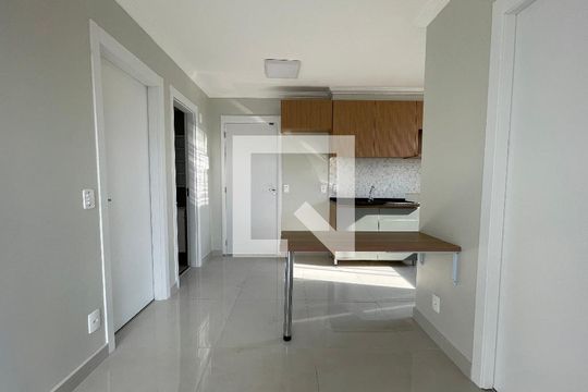 Apartamento para alugar com 2 quartos, 37m² em Vila Gomes, São Paulo