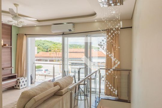 Sala de casa à venda com 2 quartos, 125m² em Parque Jambeiro, Campinas