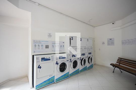 Lavanderia de apartamento à venda com 2 quartos, 65m² em Vila Sonia do Taboao, Taboão da Serra