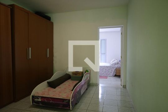 Quarto 2 de casa à venda com 3 quartos, 110m² em Jardim Guarapiranga, São Paulo