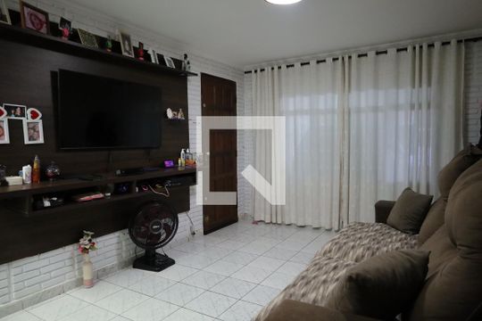 Sala de casa à venda com 3 quartos, 110m² em Jardim Guarapiranga, São Paulo
