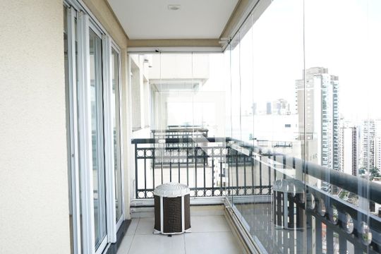 varanda de apartamento para alugar com 1 quarto, 50m² em Jardim Anália Franco, São Paulo