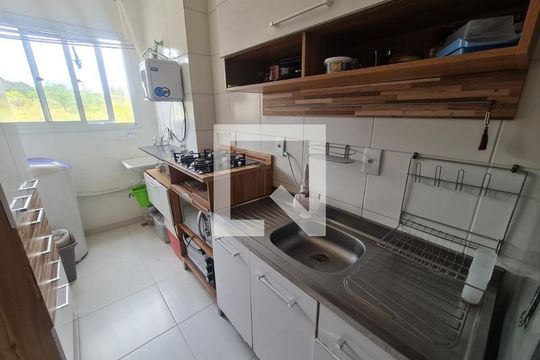 Cozinha de apartamento à venda com 2 quartos, 50m² em Parque Centenário, Jundiaí