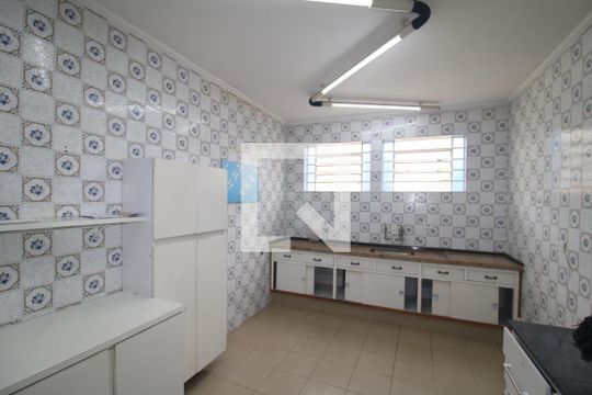 Cozinha de casa à venda com 3 quartos, 210m² em Jardim Franca, São Paulo