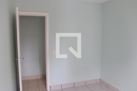Quarto 1 de apartamento para alugar com 3 quartos, 85m² em Jardim Goiás, Goiânia