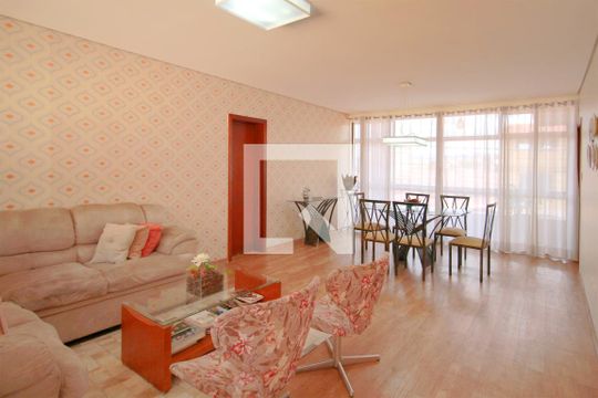 Sala de casa à venda com 4 quartos, 270m² em Santa Cruz, Belo Horizonte
