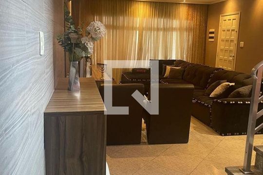 Sala de casa à venda com 3 quartos, 200m² em Vila Carrão, São Paulo