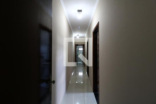 Corredor de apartamento à venda com 2 quartos, 161m² em Santa Maria, Santo André