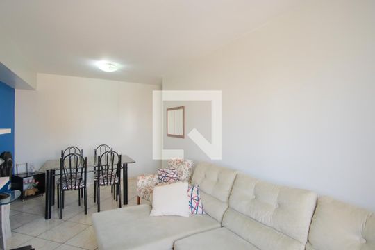 Sala de apartamento para alugar com 2 quartos, 56m² em Vila Sao Geraldo, São Paulo