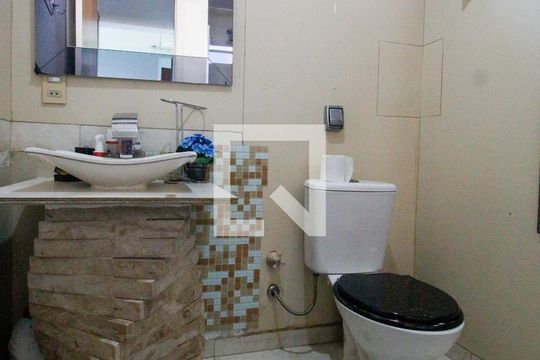 Banheiro de apartamento para alugar com 1 quarto, 38m² em Paraíso do Morumbi, São Paulo