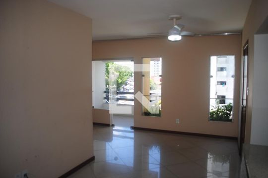 Sala de apartamento para alugar com 3 quartos, 120m² em Imbuí, Salvador