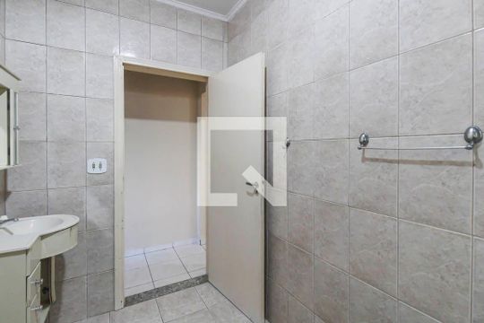 Quarto de casa para alugar com 1 quarto, 80m² em Jardim Independência (são Paulo), São Paulo