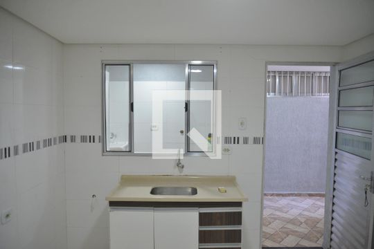 Cozinha de casa para alugar com 1 quarto, 60m² em Vila Francisco Matarazzo, Santo André
