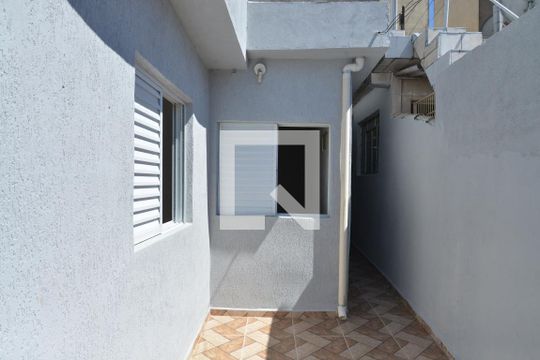 Área Externa de casa para alugar com 1 quarto, 60m² em Vila Francisco Matarazzo, Santo André