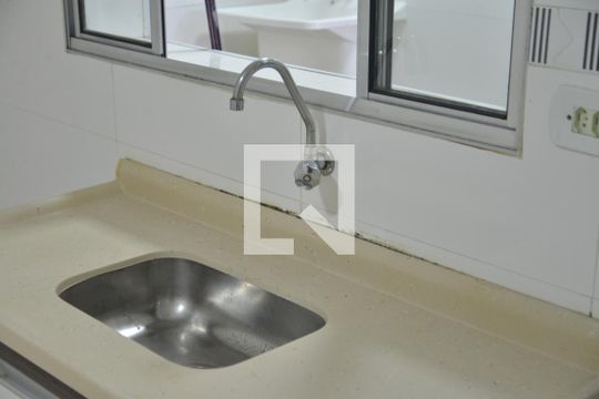 Cozinha de casa para alugar com 1 quarto, 60m² em Vila Francisco Matarazzo, Santo André