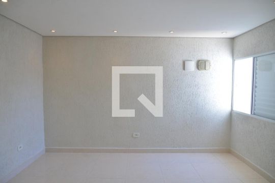 Sala de casa para alugar com 1 quarto, 60m² em Vila Francisco Matarazzo, Santo André