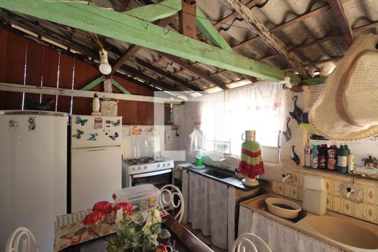 Cozinha Externa de casa à venda com 3 quartos, 920m² em Venda Nova, Belo Horizonte