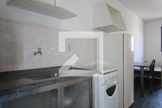 Cozinha de kitnet/studio para alugar com 1 quarto, 30m² em Jardim Santa Genebra Ii (barao Geraldo), Campinas