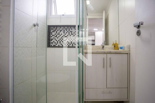 Banheiro Social 2 de apartamento à venda com 3 quartos, 156m² em Centro, Diadema