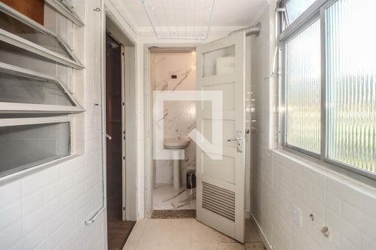 Área de Serviço de apartamento à venda com 3 quartos, 77m² em Petrópolis, Porto Alegre