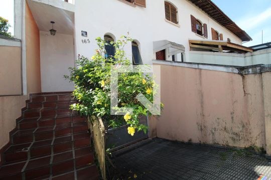 Garagem de casa para alugar com 4 quartos, 200m² em Tucuruvi, São Paulo