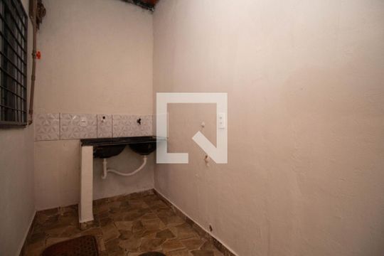 Área de Serviço  de casa para alugar com 3 quartos, 100m² em Samambaia Sul (samambaia), Brasília