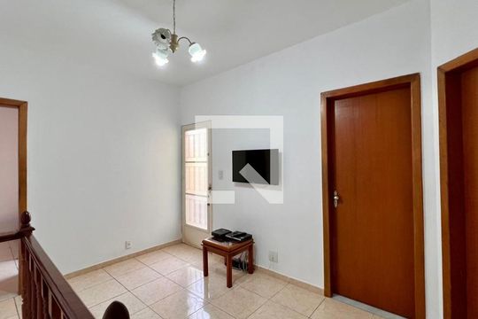 Sala de casa para alugar com 4 quartos, 310m² em Colégio Batista, Belo Horizonte
