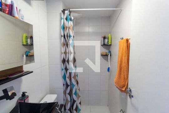 Banheiro de apartamento à venda com 2 quartos, 30m² em Vila Ré, São Paulo