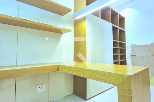 Escritório de casa de condomínio para alugar com 5 quartos, 1010m² em Condados da Lagoa, Lagoa Santa