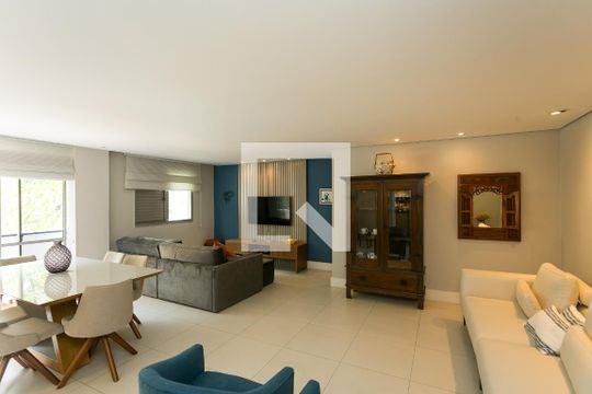 Apartamento à venda com 2 quartos, 107m² em Vila Andrade, São Paulo