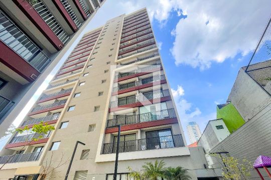 Fachada do bloco de kitnet/studio para alugar com 1 quarto, 24m² em Pinheiros, São Paulo