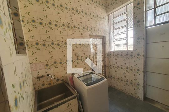 Lavanderia de casa à venda com 4 quartos, 150m² em Sampaio, Rio de Janeiro